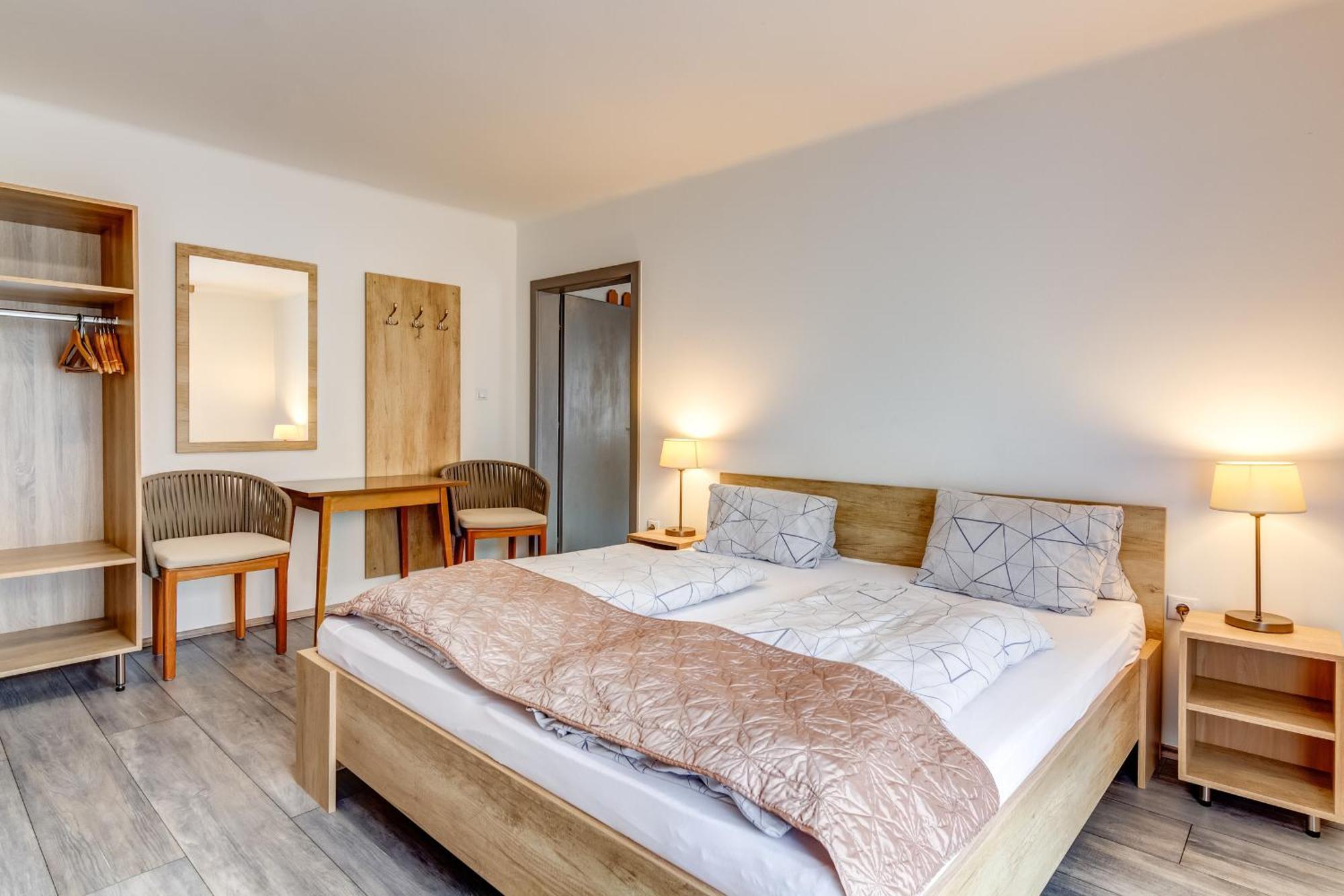 Ferienwohnung Ludwighaus Neukirchen am Großvenediger Exterior foto