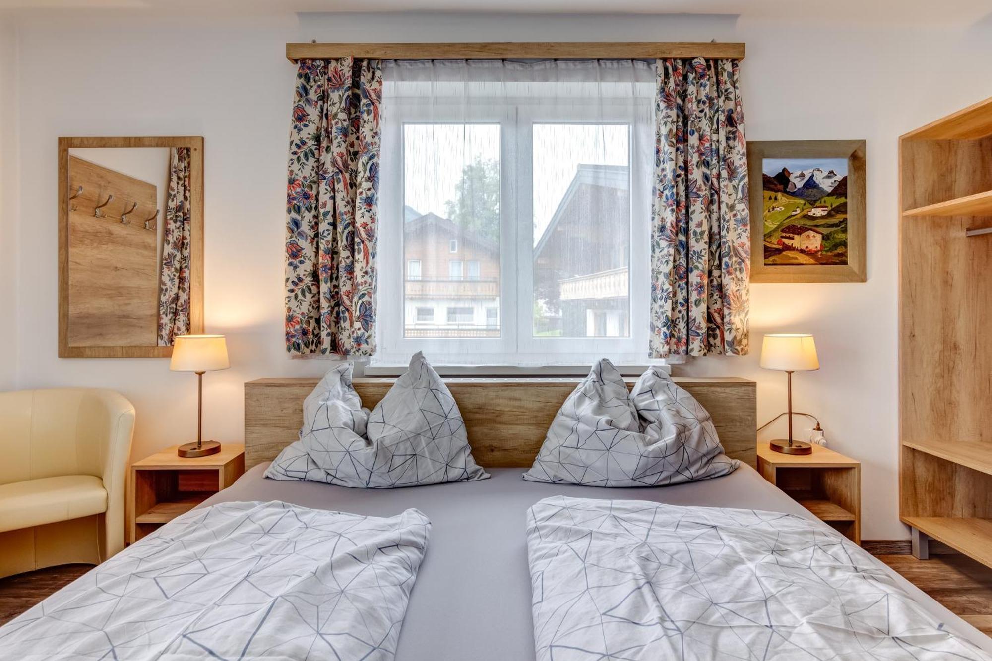 Ferienwohnung Ludwighaus Neukirchen am Großvenediger Exterior foto